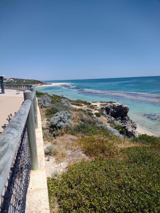 Yanchep Seaside Cottage Екстериор снимка